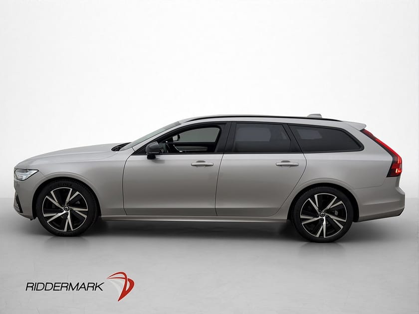 Bild 5 av Volvo V90 B4 Plus Dark Värmare Kamera Navi Skinn Elstol Drag