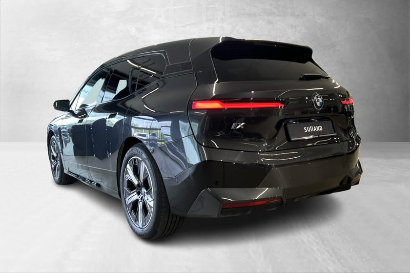 Bilde 3 av BMW iX xDrive50 Panorama/Laserlys/BSI/Harman/Krok