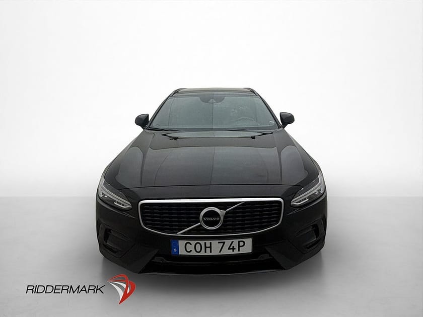 Bild 2 av Volvo V90 D3 R-Design VOC Värmare Kamera Navi Halvskinn Drag