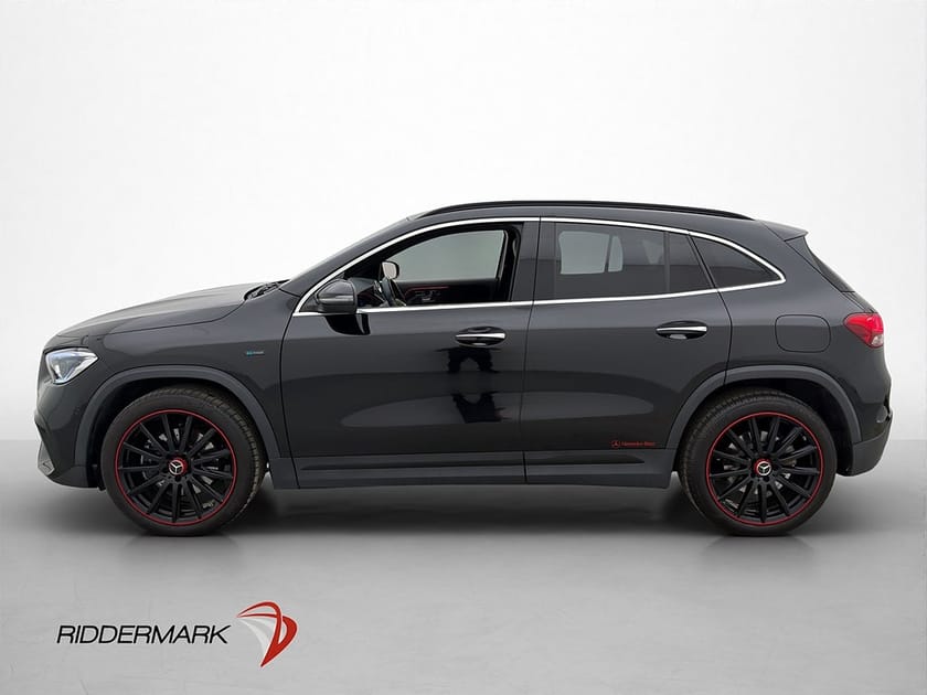 Bild 4 av Mercedes-Benz GLA 250 e AMG Edt 1 Pano Kolfiber Wide Drag