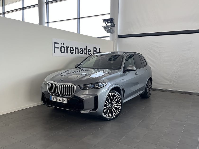 Bild 1 av BMW X5 xDrive50e 2,95%ränta M Sport 22" Innovation H/K Drag