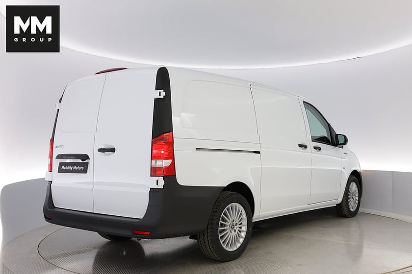 Bild 4 av Mercedes-Benz eVito 112