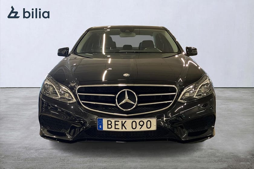 Bild 2 av Mercedes-Benz E 220 BlueTEC 4MATIC AMG-Sport / 1-Ägare / H/K / Värmare
