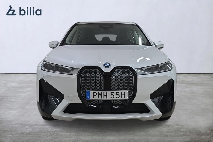 Bild 1 av BMW iX xDrive40 Sport drag 360