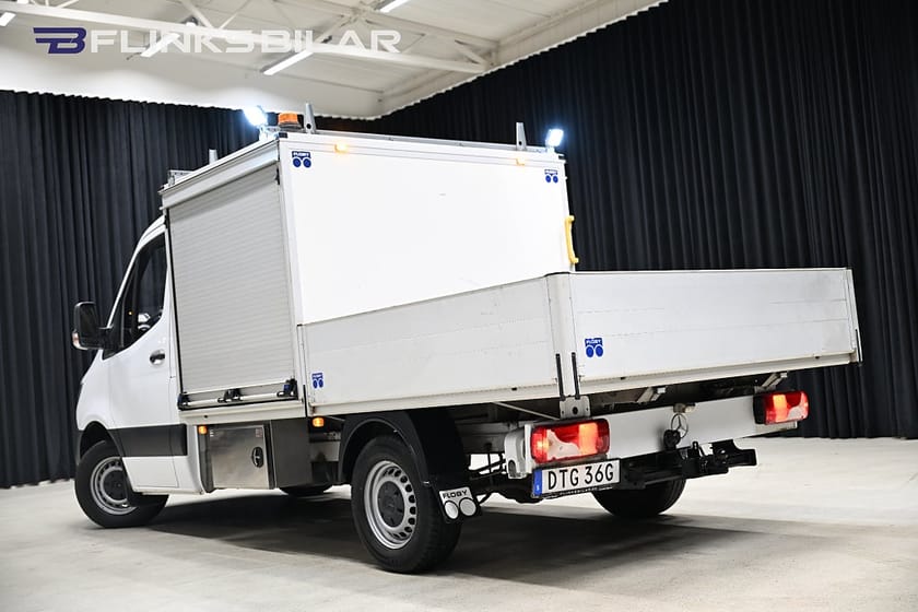 Bild 4 av Mercedes-Benz Sprinter 316 CDI Chassi 7G+ 163HK Automat|Halvskåp|Flak|Inredning|Leasbar