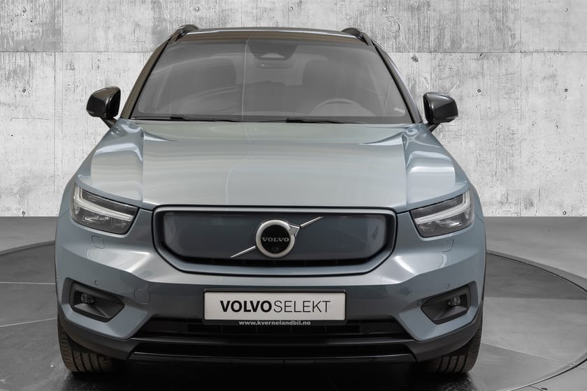 Bilde 4 av Volvo XC40 P8 AWD Recharge Panorama/Elstol/Harman/20"