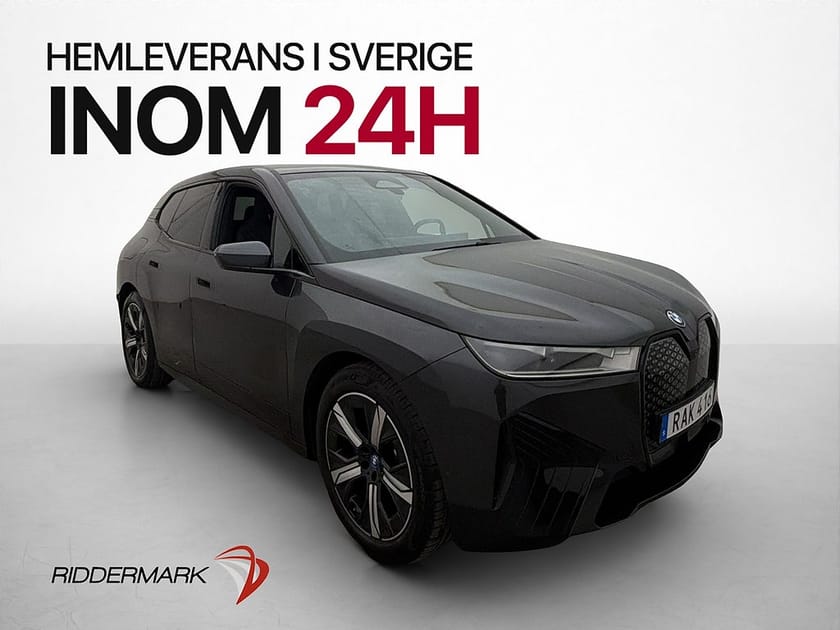 Bild 1 av BMW iX xDrive50 Sport Sky 360° H/K Luftfjä Dragkrok MOMS