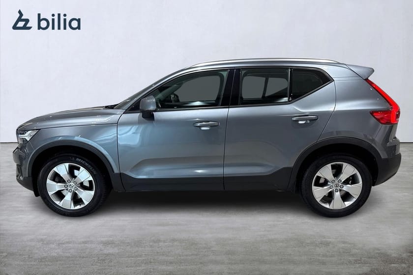 Bild 3 av Volvo XC40 D4 AWD Momentum Pro Edition