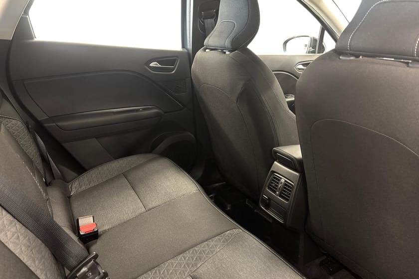 Bild 4 av Renault Captur TCe 90 Zen II