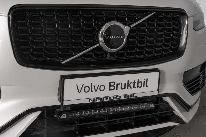 Bilde 4 av Volvo XC90 7 Seats T8 390 hk AWD R-Design. Luft/22"/Krok/Harman Kardon/360