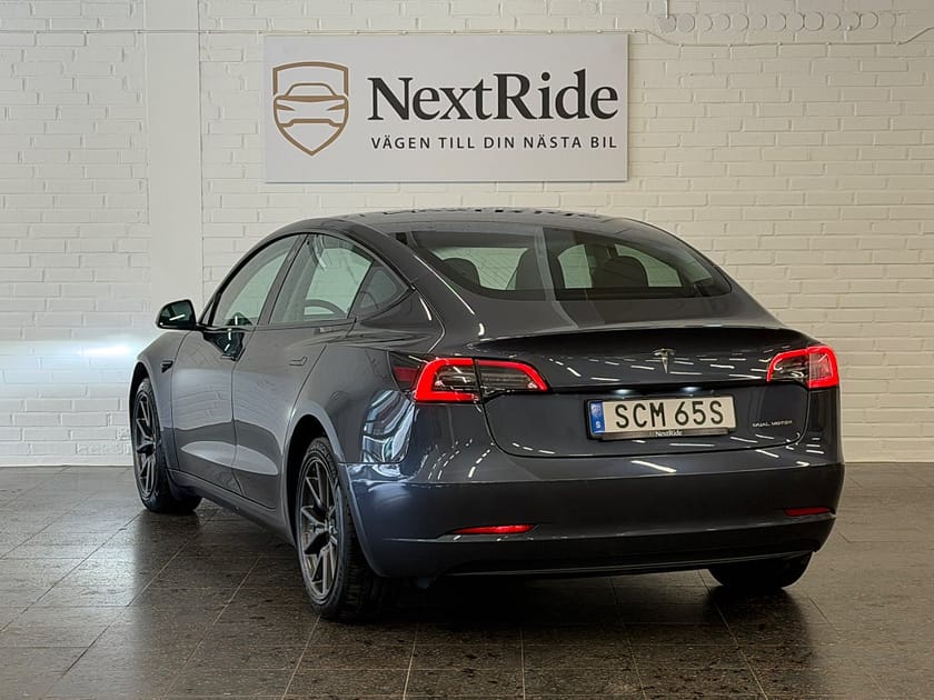 Bild 3 av Tesla Model 3 Long Range AWD Euro 6 | 440 hk | Panorama| SoV-hjul