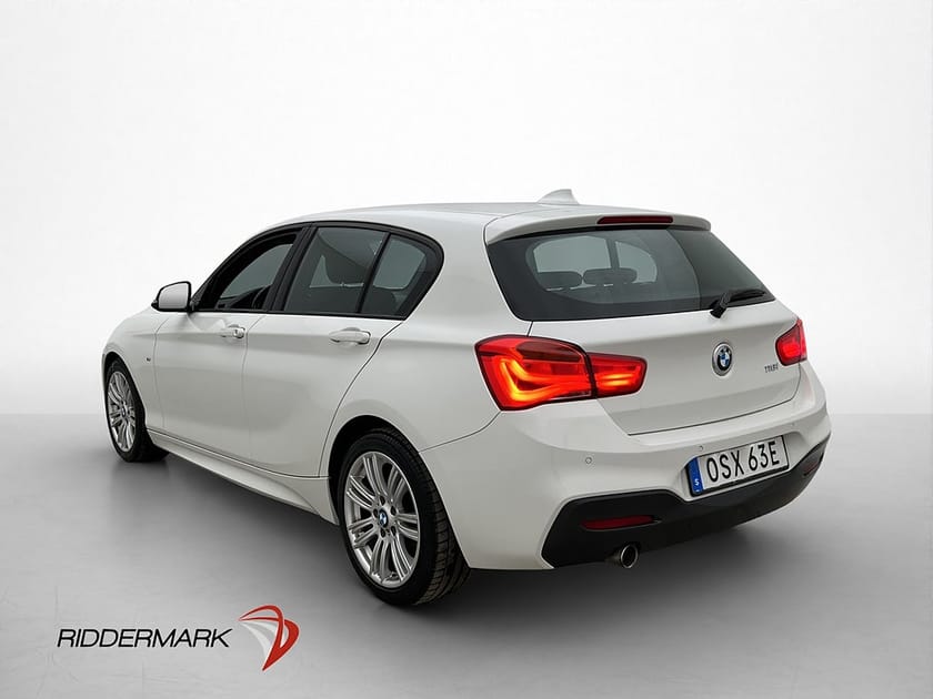 Bild 3 av BMW 118i 136hk M Sport P-sensorer Farthållare Keyless