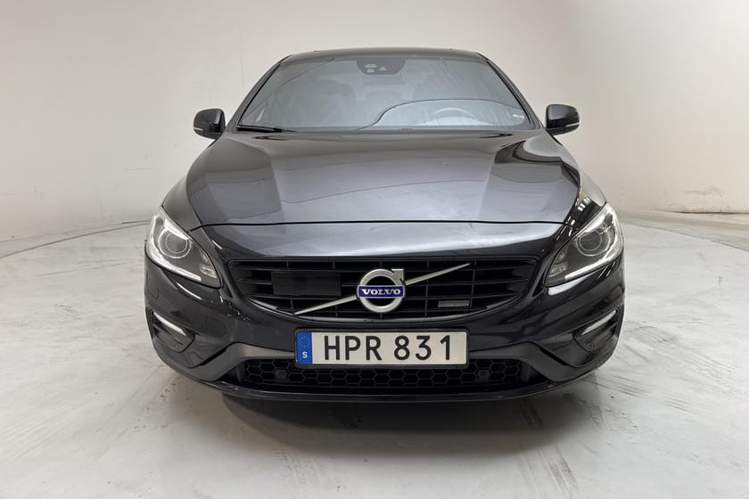 Bild 5 av Volvo S60 T6 (306hk) R-Design BE PRO Läder Taklucka