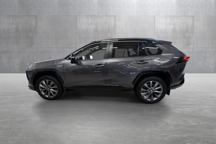 Bilde 2 av Toyota RAV4 Plug-in Hybrid 2.5 Bensin PH Automat AWD-i Executive Bitone