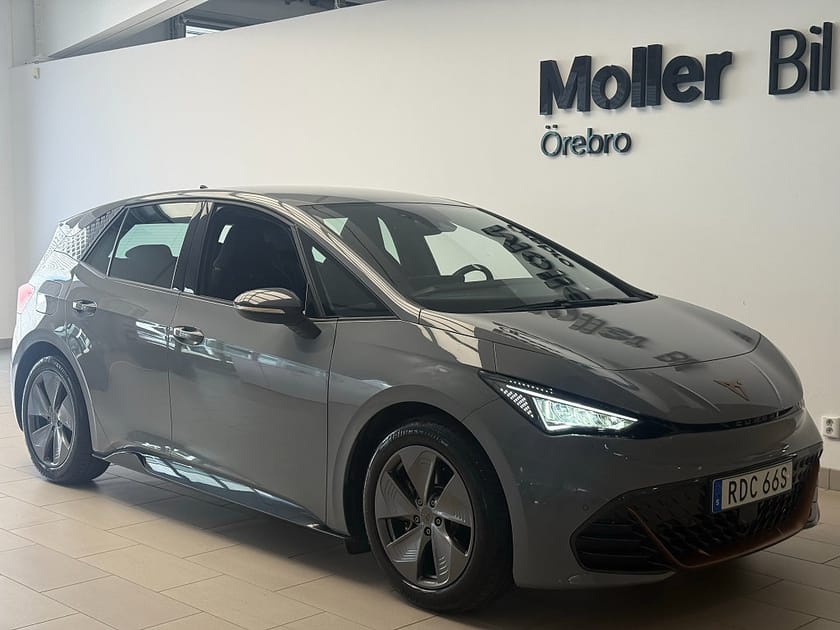 Bild 4 av CUPRA Born 58 204HK Rattvärme I Apple-carplay