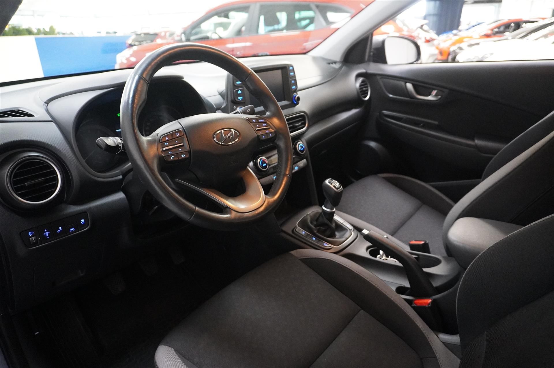 Hyundai Kona 1.0 T-GDi 2WD Trend 120 hk 2020, kuva 2/8