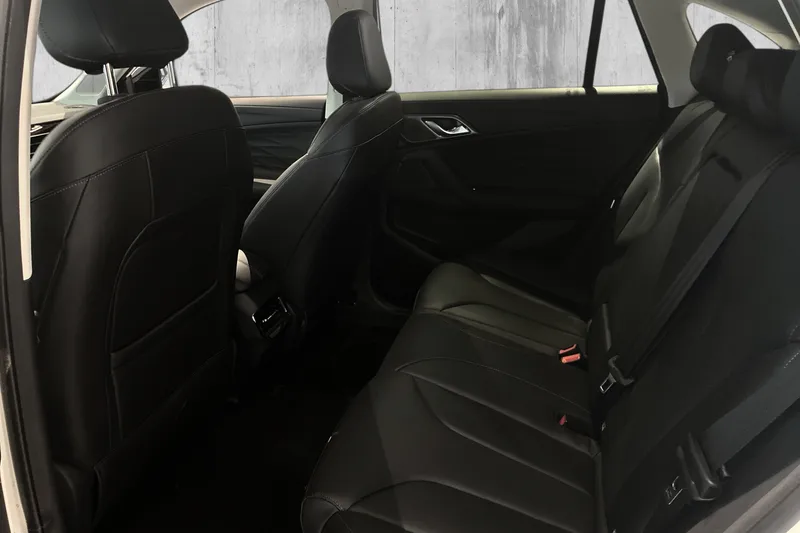 MG HS PHEV bilde 12