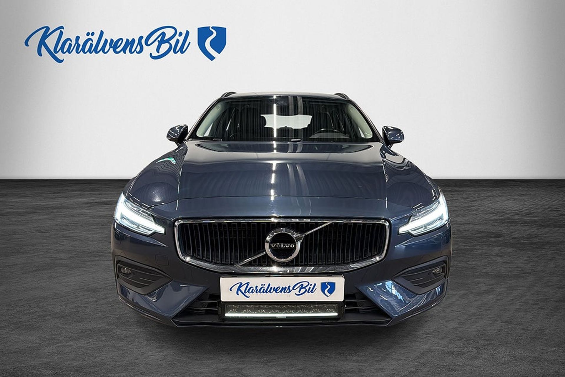 Volvo V60 2020, photo 4/10