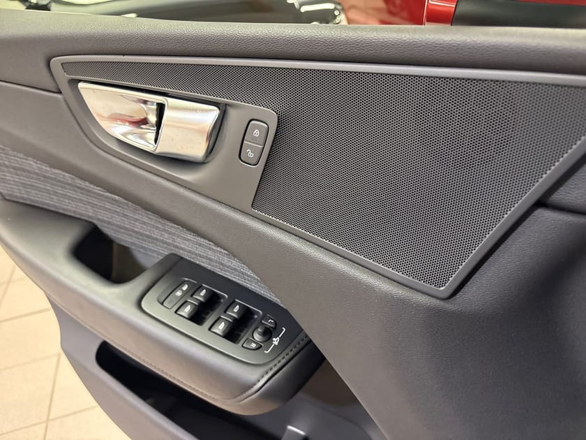 Bild 4 av Volvo XC60 Recharge T6 II Core Edition