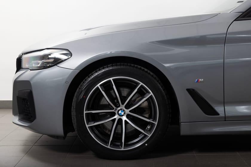 Bild 4 av BMW 520d xDrive Touring Steptronic 190hk M-sport Bkamera/Drag
