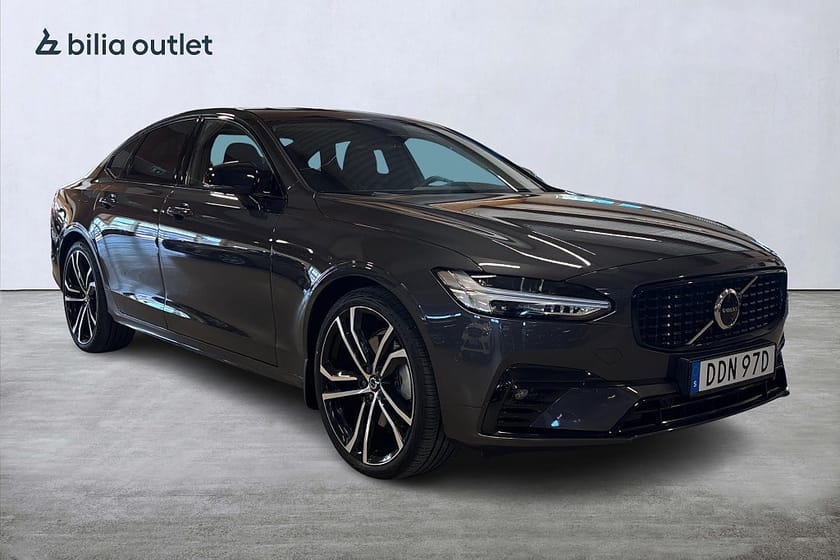 Bild 4 av Volvo S90 B5 Ultimate Dark / Taklucka / B&W / Sommarkampanj