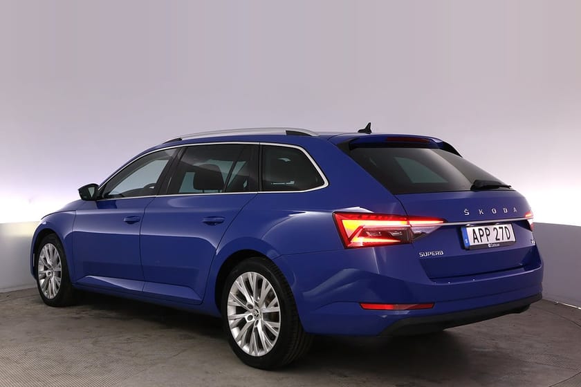 Bild 4 av Škoda Superb iV Kombi Skoda Business Adv Edition Style Kamera
