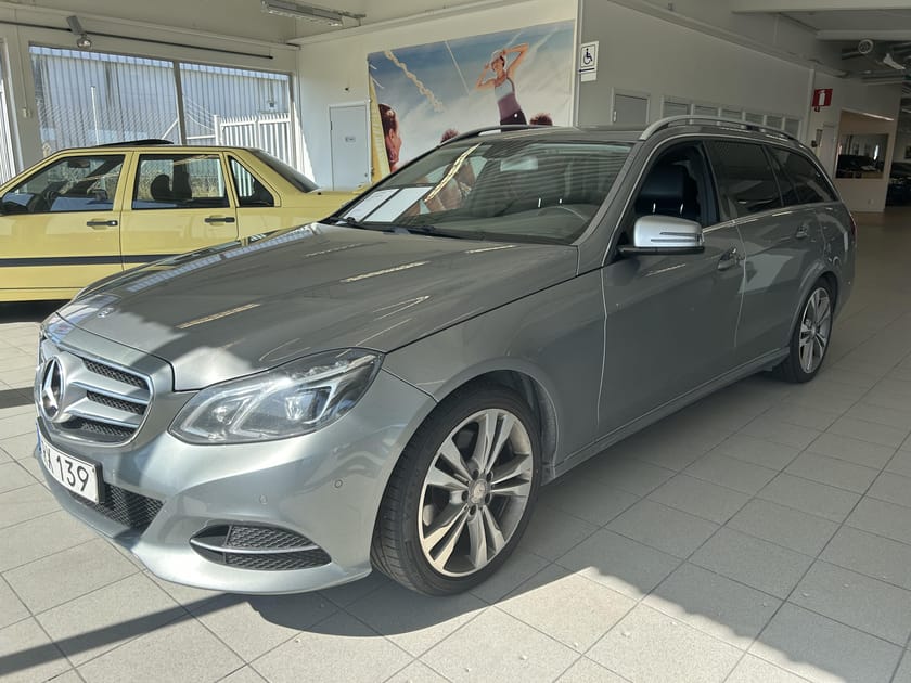 Bild 2 av Mercedes-Benz E 250 T BlueTEC 4MATIC 