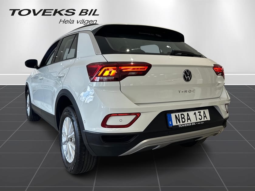 Bild 3 av Volkswagen T-Roc TSI 110HK Kamera|Adaptiv|Led