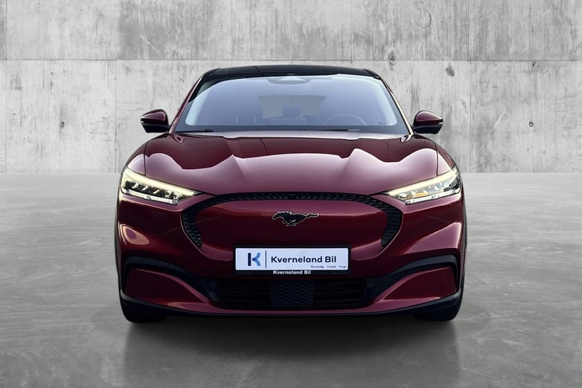 Bilde 2 av Ford Mustang Mach-E Long Range CARPLAY,610 KM REKKEVIDDE,PANORAMATAK++