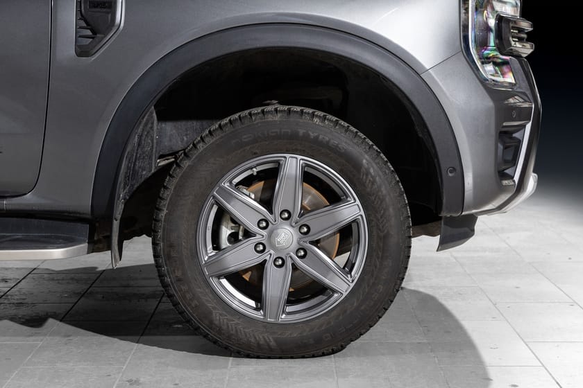 Bilde 5 av Ford Ranger Dobbelcab V6 Wildtrak AppLazer Webasto B&O 360Kam Krok El-Rulle+