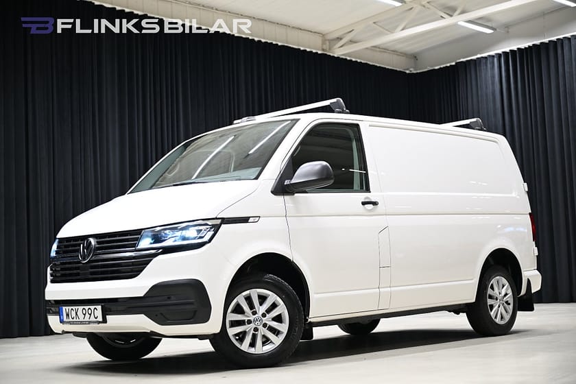 Bild 1 av Volkswagen Transporter 110HK Nedlackad|LED|Drag|Värmare|Backkamera|Lågmil|Moms