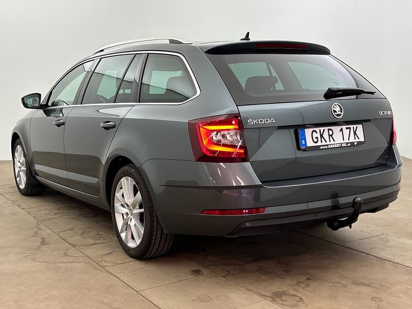 Bild 4 av Škoda Octavia Kombi Skoda 1.5 TSI 150hk DSG Style Drag B-kam Canton