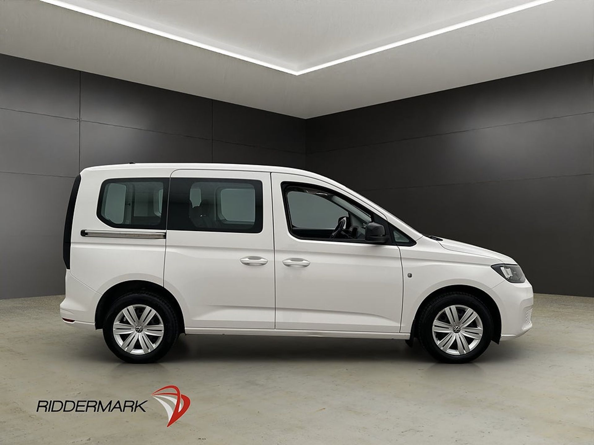 Volkswagen Caddy 2022, bild 2/10