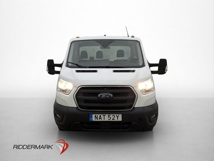 Bild 5 av Ford Transit 350 Chassi Cab FLAKBIL LÅNGFLAK Värmare Drag CARPLAY Moms