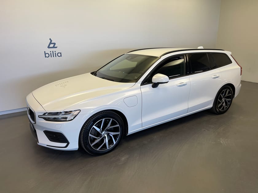 Bild 1 av Volvo V60 T6 TE Momentum Edition / Dragkrok / Backkamera /