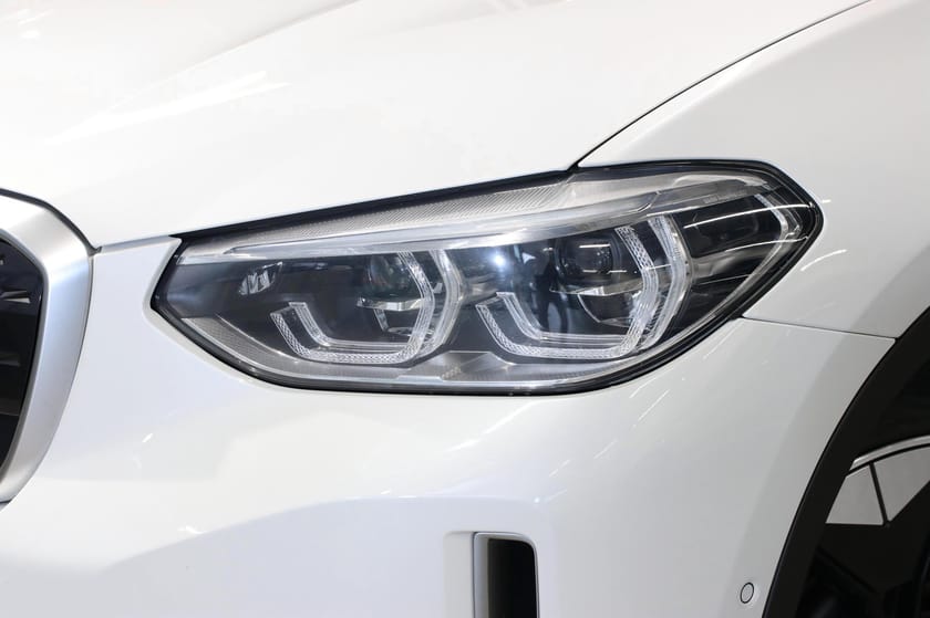 Bilde 3 av BMW iX3