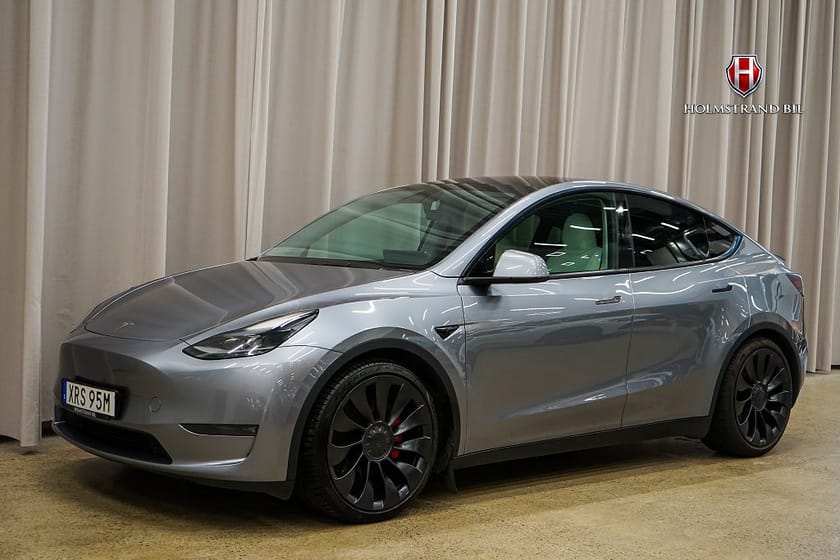 Bild 3 av Tesla Model Y Performance 534hk Drag Värmepump Rattvärme MOMS Turbin