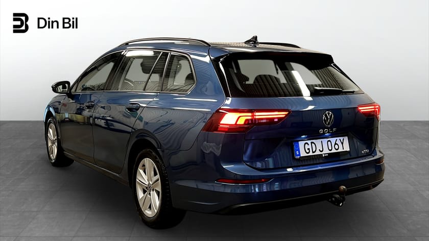 Bild 3 av Volkswagen Golf Sportscombi eTSI150 DSG Life Drag/Värmare