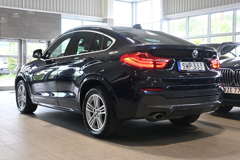 Bild 3 av BMW X4 xDrive20d Steptronic M Sport Drag Läder HiFi Sv-såld