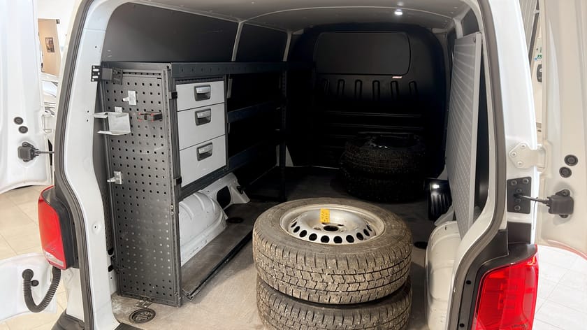Bild 5 av Volkswagen Transporter Takräcken/Drag/Kamera/Inredning/V-hjul/alkolås
