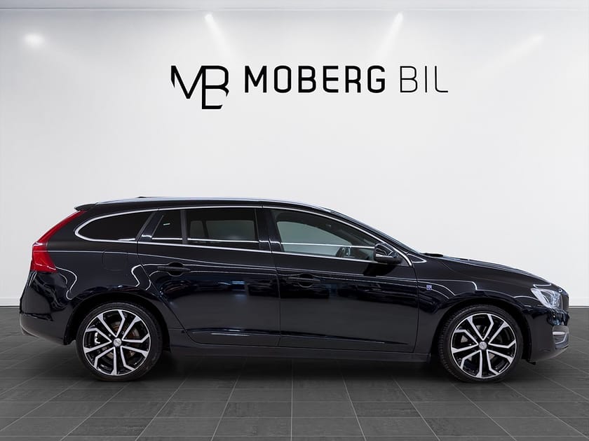 Bild 3 av Volvo V60 D4 181hk Ocean Race Business Edt Drag