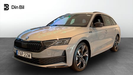 Škoda Octavia Kombi 2.0 TSI 204hk 4x4 *DEMO* Drag Värmare Kamera