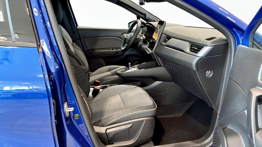 Bild 3 av Renault Captur TECHNO MILDHYBRID 140 EDC
