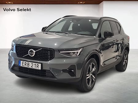 Volvo XC40 B4 FWD Bensin Plus Dark - Demo