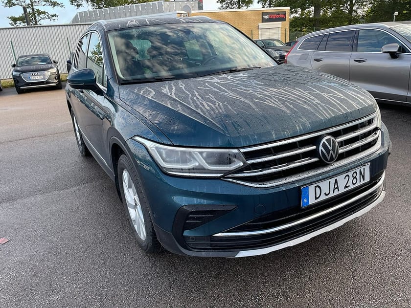Bild 2 av Volkswagen Tiguan eHybrid Plug in 245HK Elegance