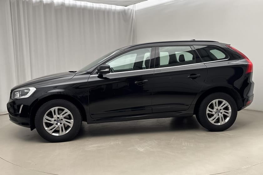 Bild 2 av Volvo XC60 D4 AWD (190hk) Classic Momentum Värmare