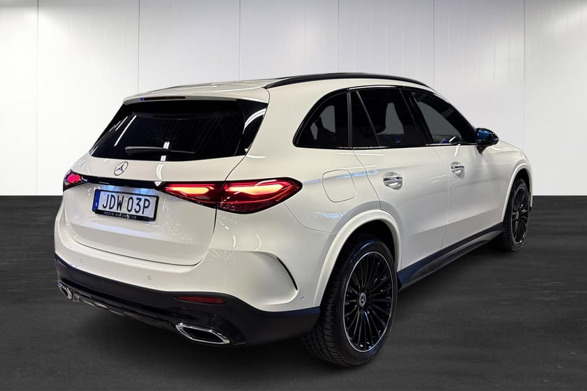 Bild 3 av Mercedes-Benz GLC 300 d e 4MATIC