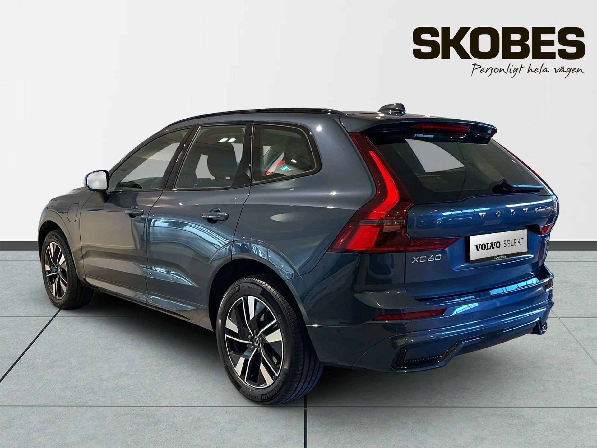 Volvo XC60 T6 Plus Dark Nordic Edition 2026, bild 6/10