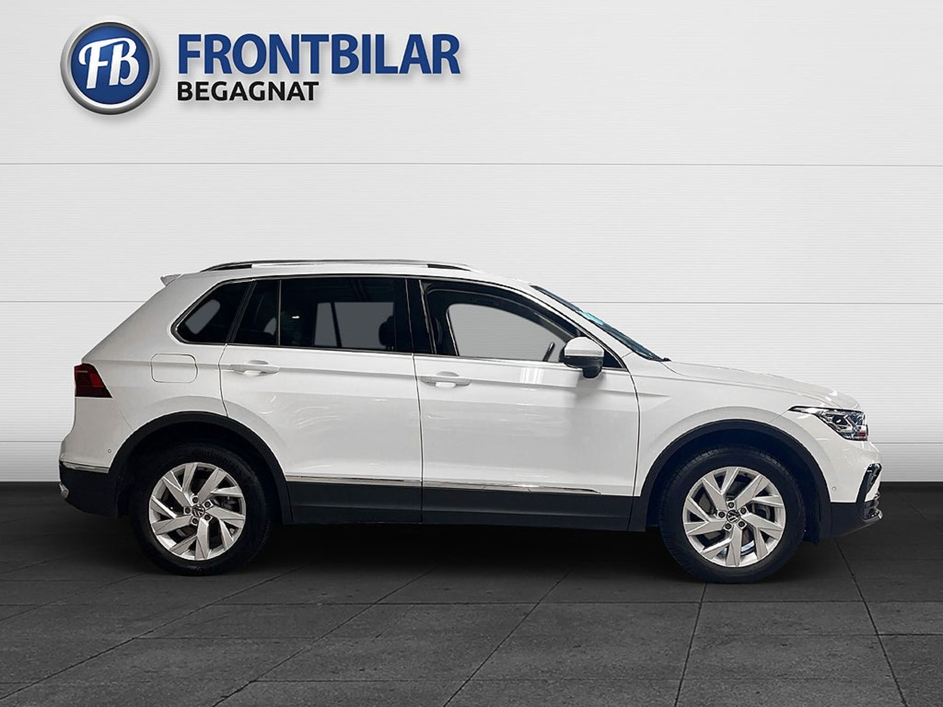 Volkswagen Tiguan e Hybrid 1.4/Drag 2024, photo 6/10