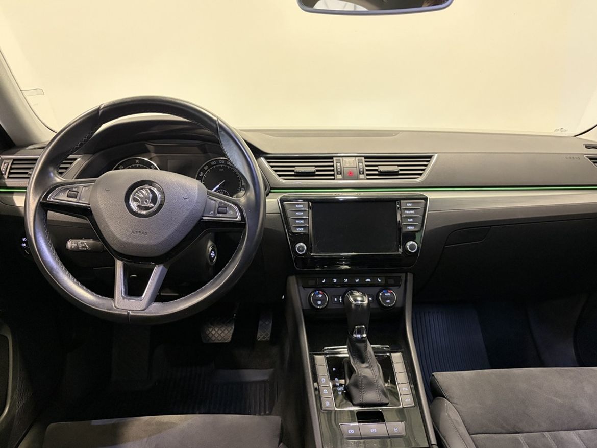 Škoda Škoda Superb — bild 13